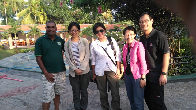 Karen Lee and others with jith at Raja Bojun restaurent